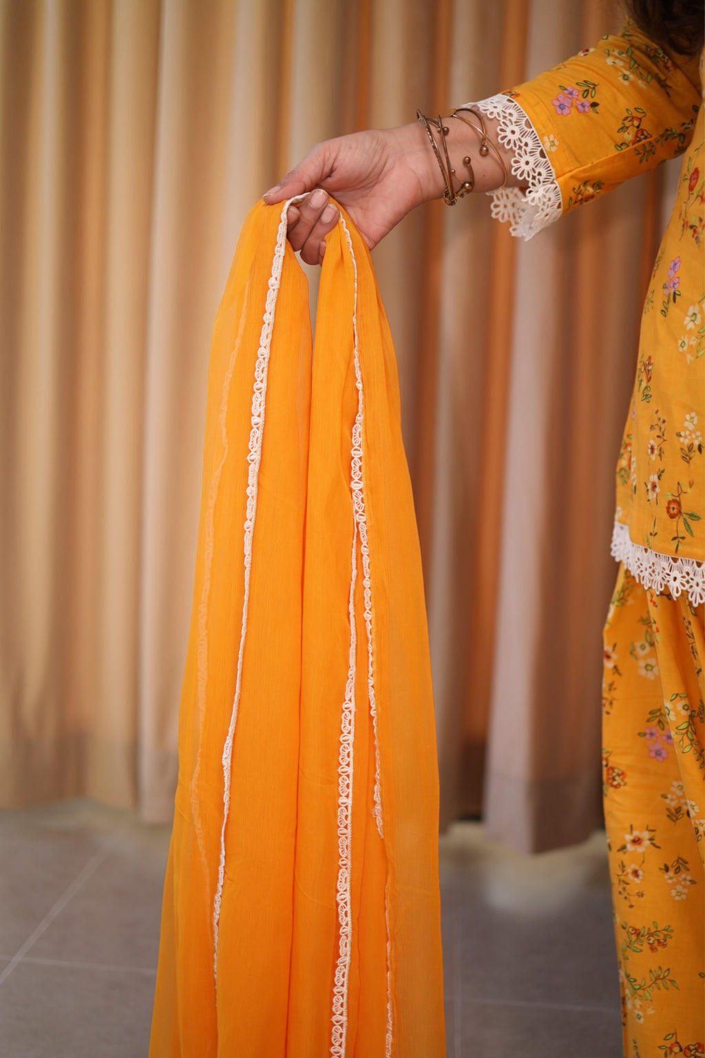 Gulbahaar dupatta